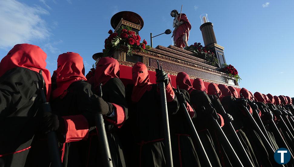 León vive la procesión más grande de toda su historia