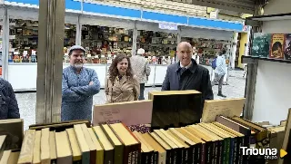 La XXXI Feria del Libro Antiguo y de Ocasión de León pone a la venta más de 60.000 ejemplares 