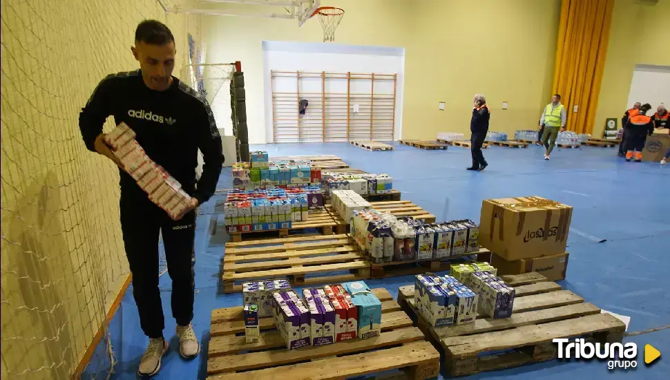 La comarca del Bierzo se suma a la oleada solidaria y recoge alimentos para enviar ayuda a los damnificados