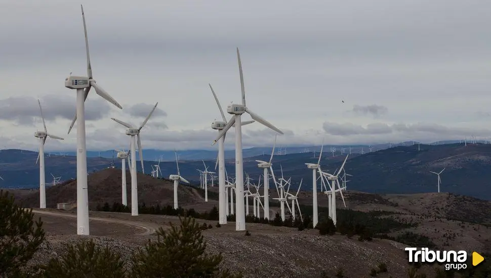 Las preguntas sobre las inversiones eólicas de Repsol en El Bierzo, al Gobierno 