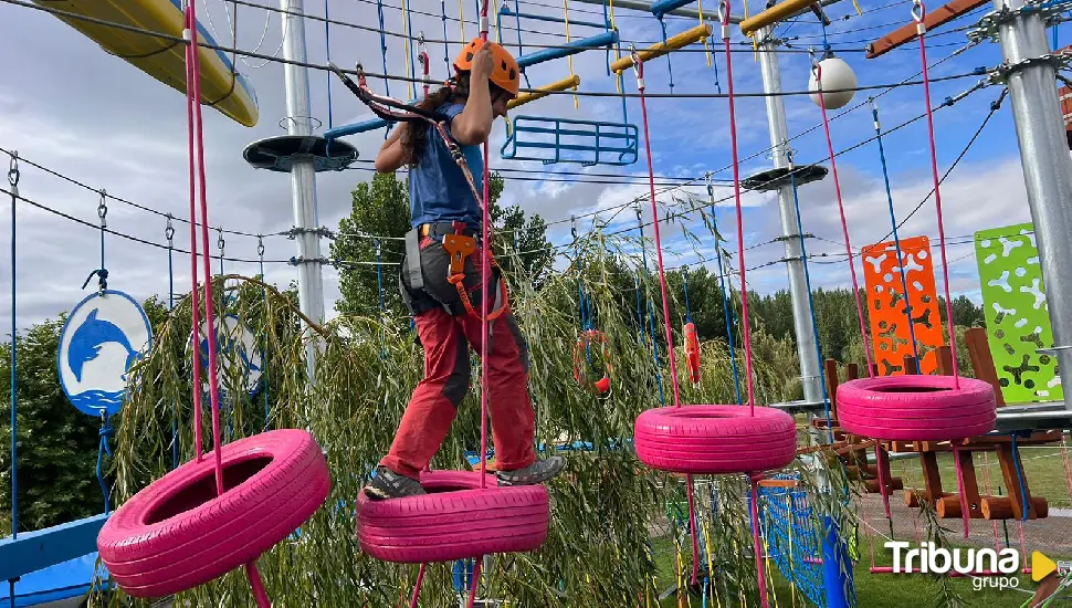 Valencia de don Juan inaugura el parque de aventura y tirolinas "más grande del norte de España"