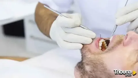 Los dentistas de León alertan de la proliferación de tratamientos sin control profesional vía redes sociales 