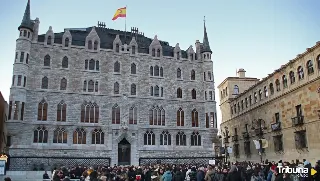 200 personas reclaman en León "un tercer sector digno y seguro" tras el asesinato de una educadora social en Badajoz